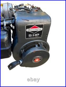 Briggs & Stratton 5 HP Horizontal Shaft Engine with Fuel Tank & Carburetor