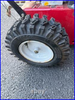 Craftsman 24 Two-Stage Snow Blower with Electric Start 247.889550