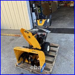 Cub Cadet Snow blower 26inch 2stage. Electric start 243cc. Open box