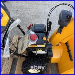 Cub Cadet Snow blower 26inch 2stage. Electric start 243cc. Open box