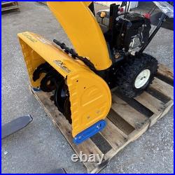 Cub Cadet Snow blower 26inch 2stage. Electric start 243cc. Open box