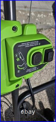 Greenworks 40V 20'' Snow Thrower 5Ah Battery