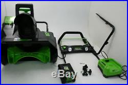 Greenworks PRO 20-Inch 80V Cordless Snow Thrower 2.0 AH Battery 2600402 Green