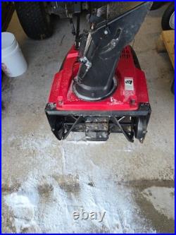 Honda HS720 SINGLE STAGE Snowblower for Sale