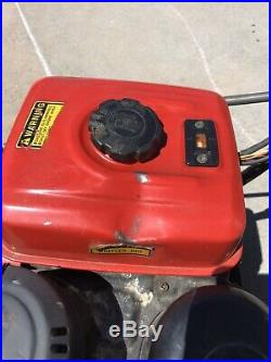Honda HS828 28in Two Stage Track Drive Gas Snow Blower Free Shipping