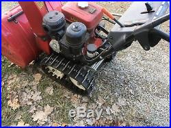 Honda HS928TAS Snowblower with tracks and electric start