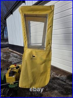 John Deere 10/32 Snowblower With Cab (LOCAL PICKUP ONLY)