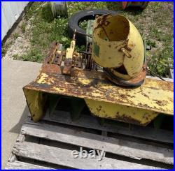 John Deere E0680 Model 37 Snow Thrower