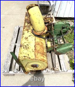 John Deere E0680 Model 37 Snow Thrower