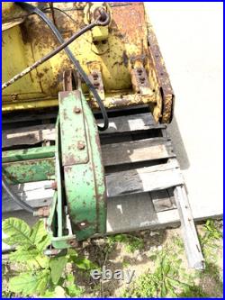 John Deere E0680 Model 37 Snow Thrower