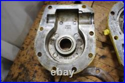 John Deere TRS 27 Snowblower AUGER GEAR CASE, 895, 896