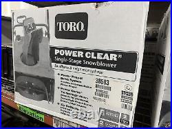 New Toro Power Clear 210 2 Cycle Snow Blower Model 38583