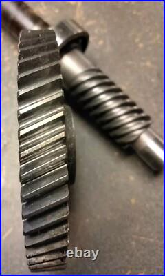 OEM Honda HS80 Snowblower Auger Worm Gear Set 73251-732-000 73551-732-020 NLA OEM Honda HS80 Snowblower Auger Worm Gear Set 73251-732-000 73551-732-020 NLA