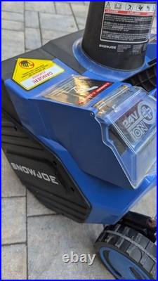 Snow Joe 18 Electric Single Stage Snow Blower, 15 Amp Motor withHeadlight (Used)