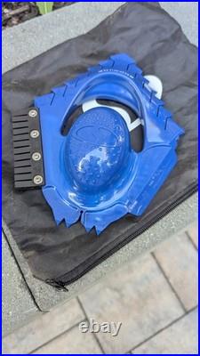 Snow Joe 18 Electric Single Stage Snow Blower, 15 Amp Motor withHeadlight (Used)