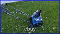 Snow Joe 18 Electric Single Stage Snow Blower, 15 Amp Motor withHeadlight (Used)