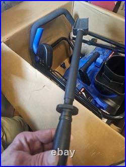 Snow Joe? 24V-X2-SB18 XR18-Inch 48-Volt 5-Ah Cordless Snow Blower? (2x5.0AH)+