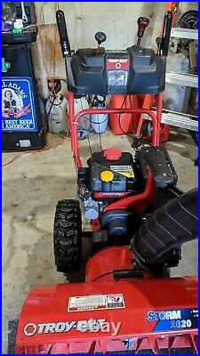 Snow blowers used, Troy Built, 26 Inch