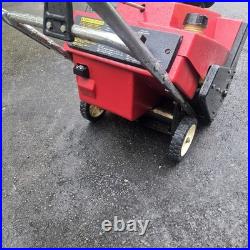 Toro CCR 20 Inch 2000 4.5 HP Snowblower, 2-cycle Motor, Drive Way Winter