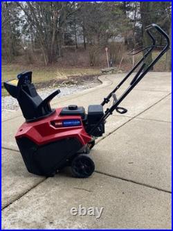 Toro Power Clear 721 E Snow Blower 38753