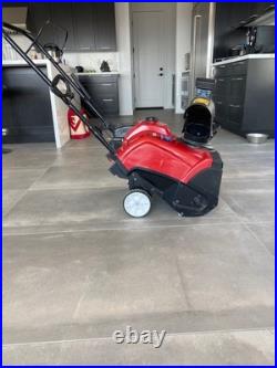 Toro Power Clear Red 518 ZE 18 Snow Blower 38473 (lightly used)