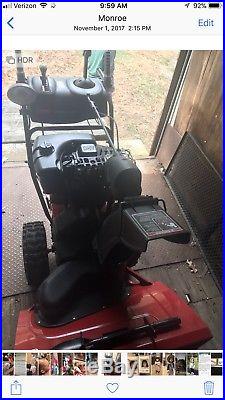 Toro Power Max 1128 11 hp 28 in. 2-Stage Gas Snow Blower