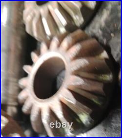 Toro Powershift Snowblower 38510 Differential 68-9200 Pinion Gears & Cross Shaft