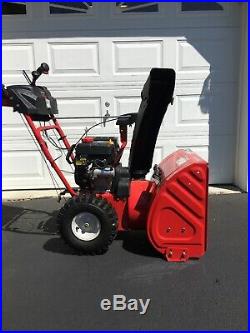 Troy-Bilt 26in. Storm Tracker 2690 XP 2-Stage Snow Blower Gas withelectric start