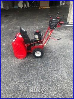 Troy-Bilt 96177 Two Stage 24 Snow Blower with Tecumseh 5.5HP Engine