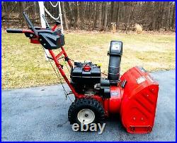 Troy-Bilt Snow blower Well Maintained and Runs Great