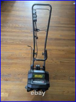 Yarm Man 31A-040-701 Electric Snow Thrower Adjustable Angle 12.5 Wide With Manual