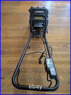 Yarm Man 31A-040-701 Electric Snow Thrower Adjustable Angle 12.5 Wide With Manual