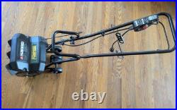 Yarm Man 31A-040-701 Electric Snow Thrower Adjustable Angle 12.5 Wide With Manual